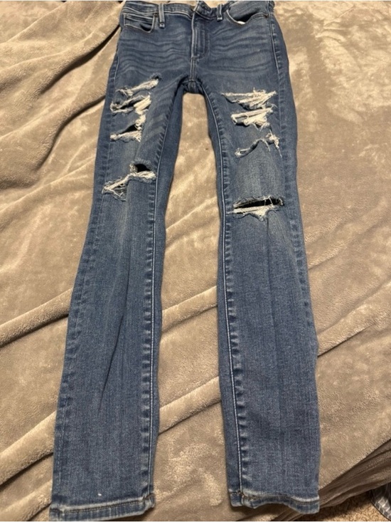 Abercrombie & Fitch Denim - Abercrombie & Fitch Distressed Dark Blue Skinny Jeans